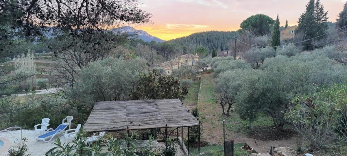 Villa Cigalons En Pleine Pinede Avec Piscine Chauffee De Mai A Septembre Auriol Exteriér fotografie