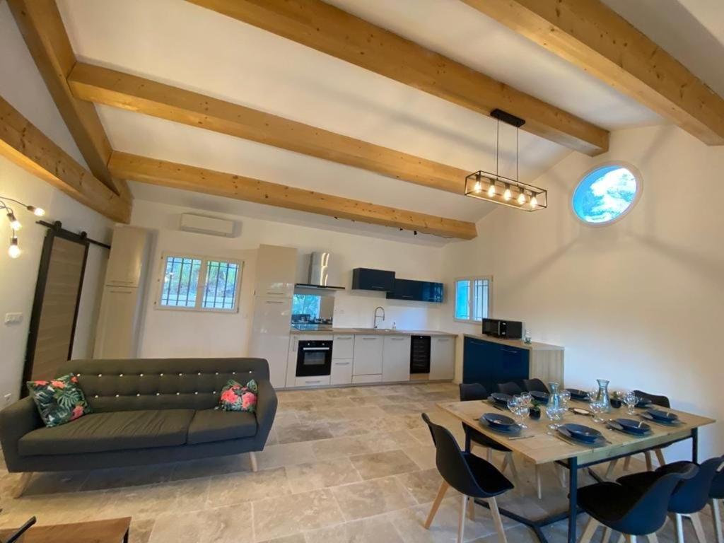 Villa Cigalons En Pleine Pinede Avec Piscine Chauffee De Mai A Septembre Auriol Exteriér fotografie